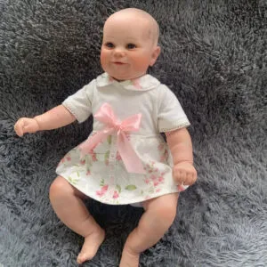 Découvrez Notre Adorable Bébé Reborn Fille Aux Yeux Enchanteurs! 2 Découvrez Notre Adorable Bébé Reborn Fille Aux Yeux Enchanteurs!