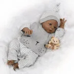Hendrick: Le Bébé Reborn Garçon Aux Yeux Gris Bleus Irrésistibles!